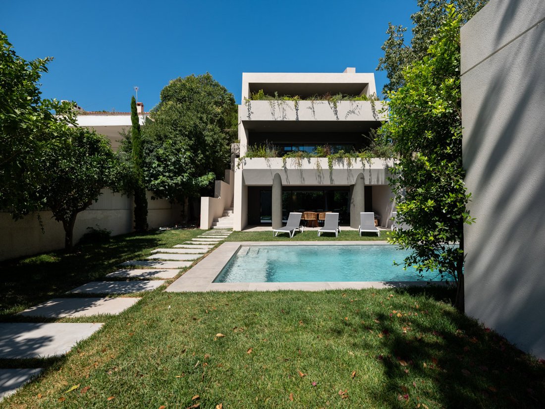 House in Vouliagmeni, Attica, Greece 2 - 16993563