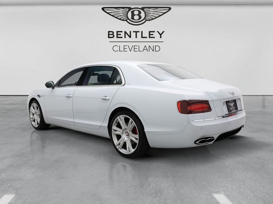 Sedan in North Olmsted, OH, United States 3 - 18343059