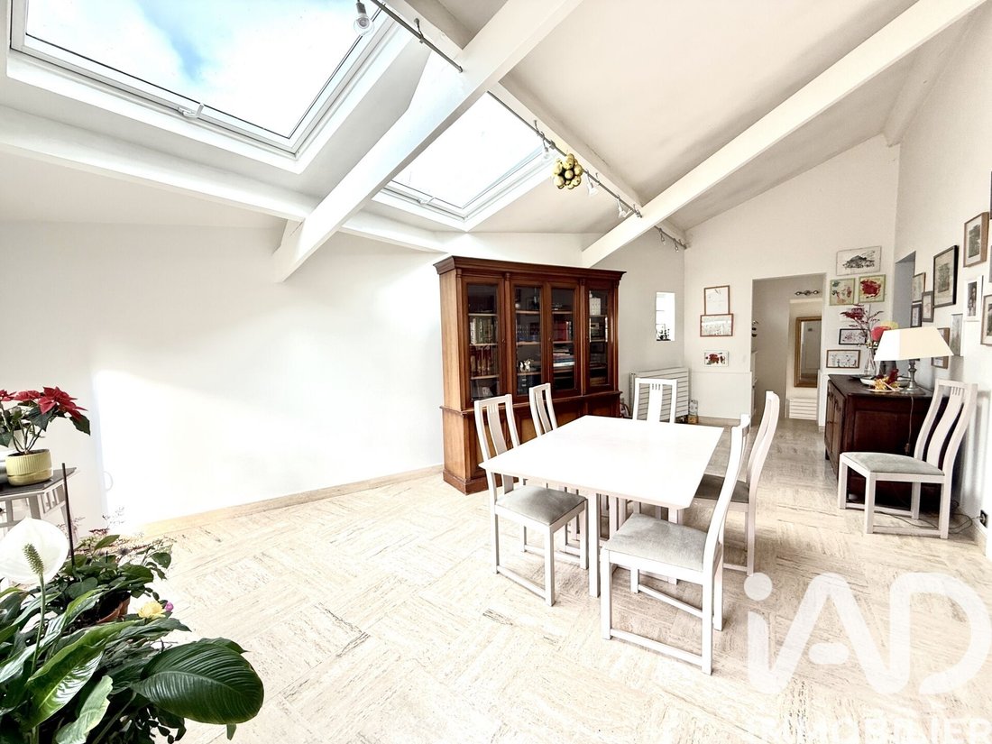 House in Sud, Igny, France 3 - 18343732