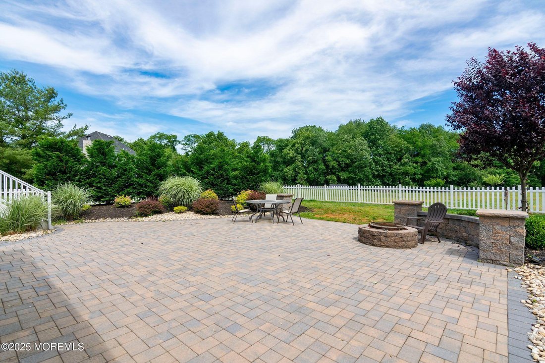 House in Marlboro Township, New Jersey, United States 2 - 18334867