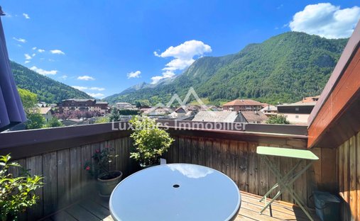 Apartamento en Sud, Thones, Francia 1