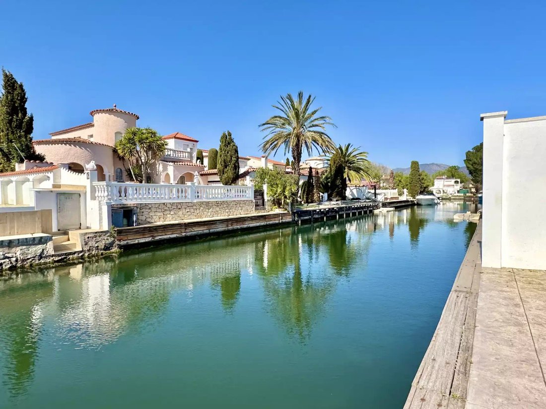 House in Empuriabrava, Catalonia, Spain 2 - 18335115
