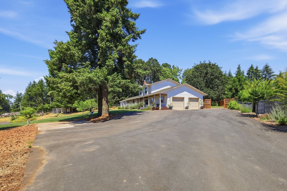 House in Albany, Oregon, United States 3 - 18336980