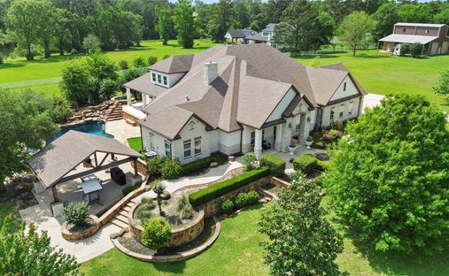 House in Montgomery, Texas, United States 1