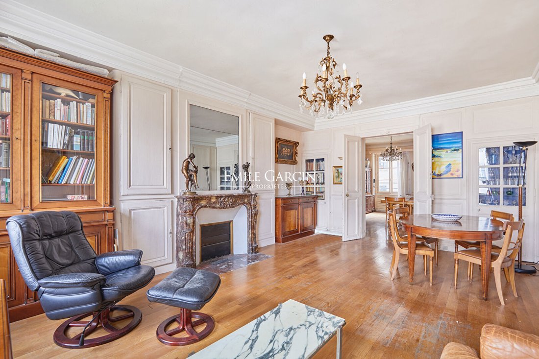 Apartment in Saint Gervais, Paris 4e Arrondissement, Paris 4 - 18337725