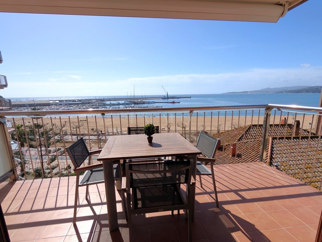 Apartment in Palamos, Catalonia, Spain 1 - 18337958