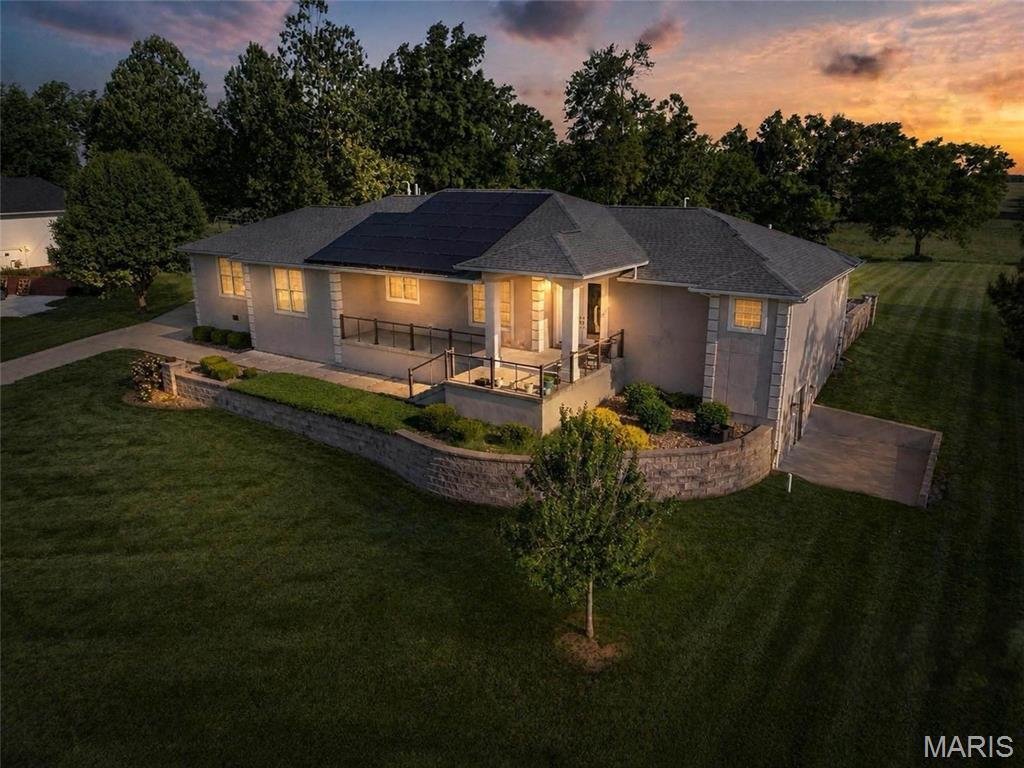 House in Carterville, Illinois, United States 1 - 18340147
