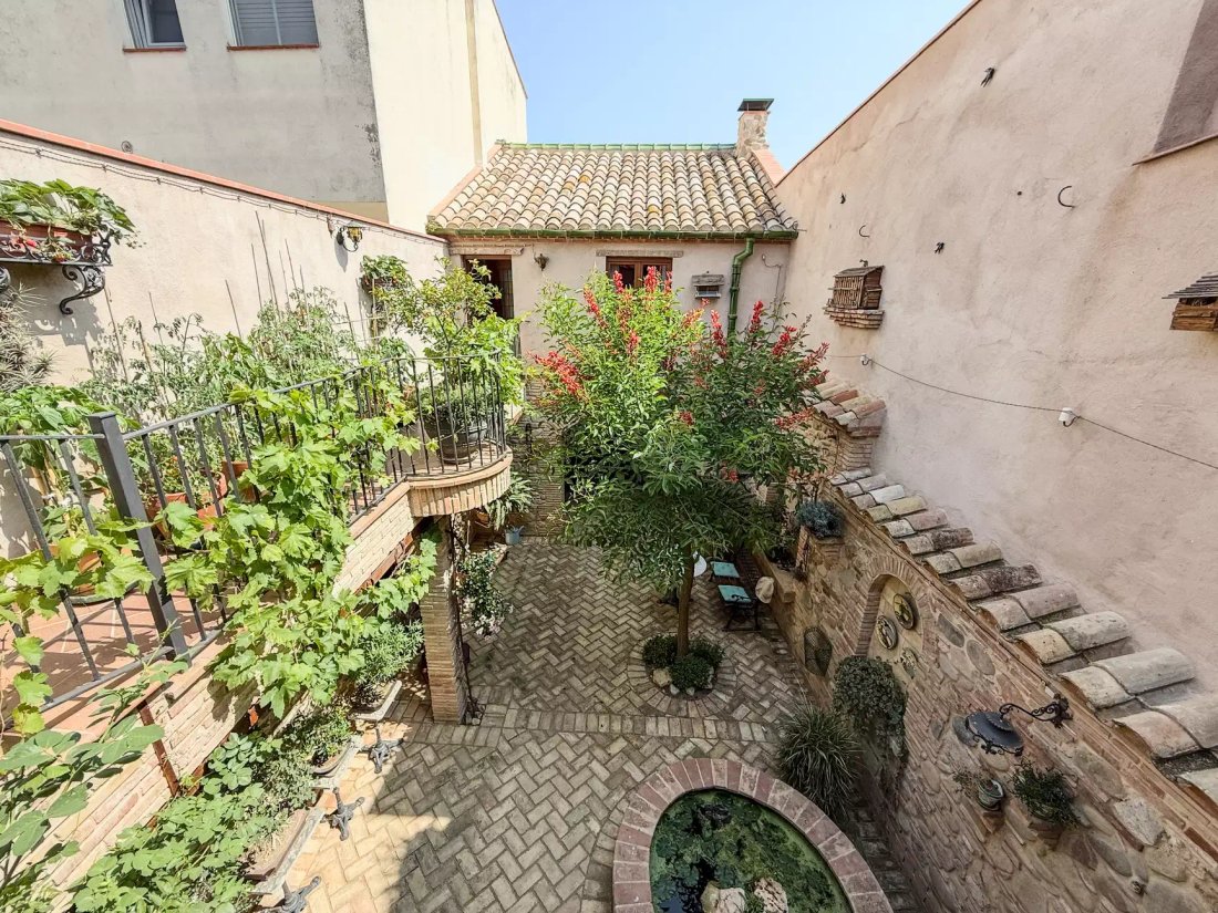 House in Castello d'Empuries, Catalonia, Spain 1 - 18336749