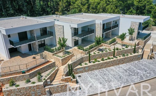 Penthouse in Jelsa, Split-Dalmatia County, Croatia 1