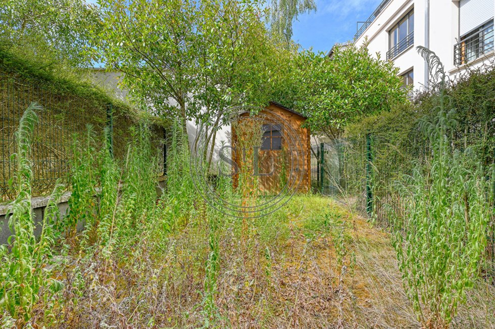 Apartment in Domaine National du Château, Versailles, France 4 - 18342635