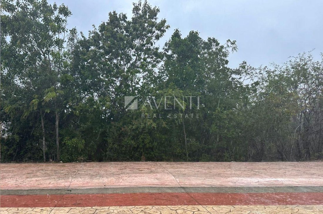 Land in Lagos del Sol, Quintana Roo, Mexico 2 - 18339220
