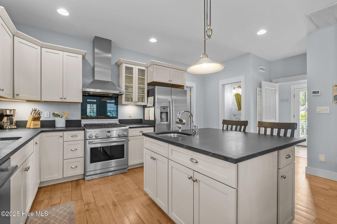 House in Emerald Isle, North Carolina, United States 5 - 18340770