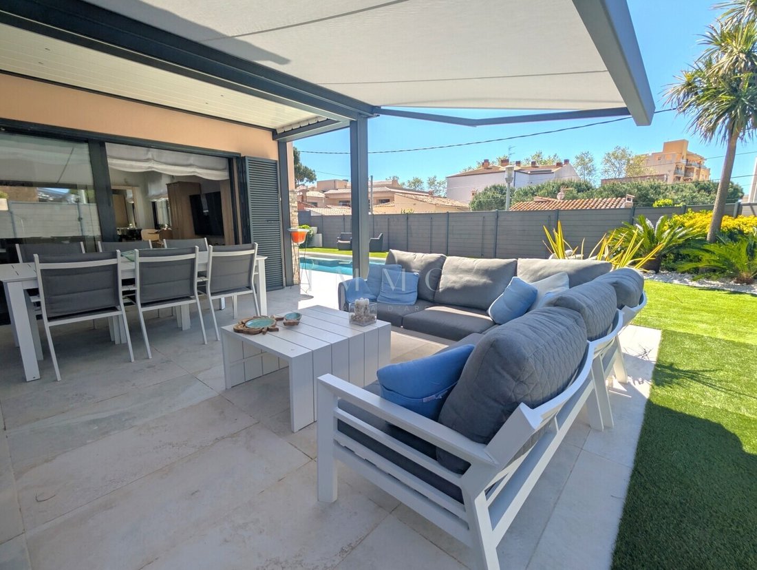 Townhouse in Platja d'Aro, Catalonia, Spain 5 - 18335200