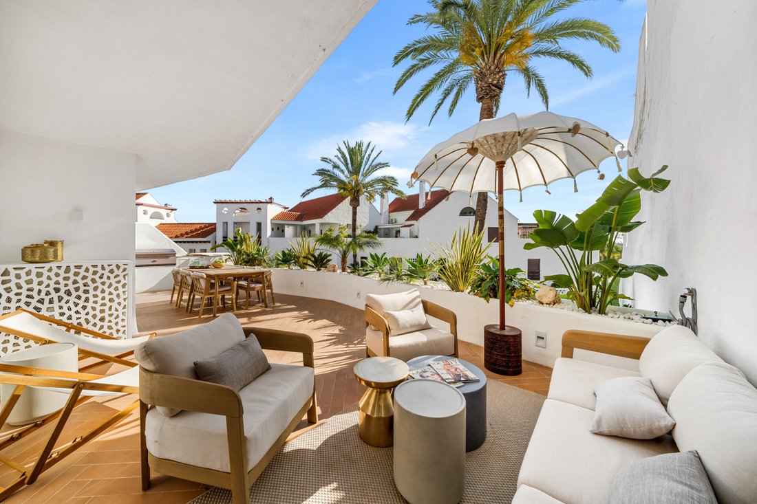 Apartment in Marbella, Andalusia, Spain 3 - 18342833
