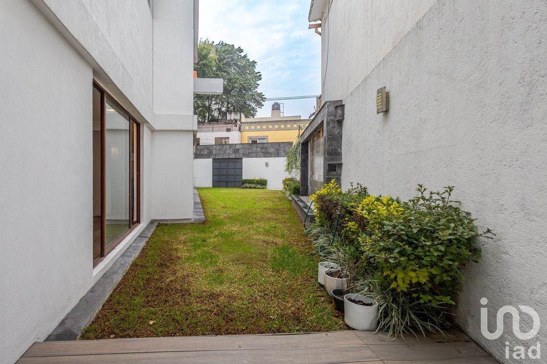 House in Mexico City, Mexico 3 - 18336218