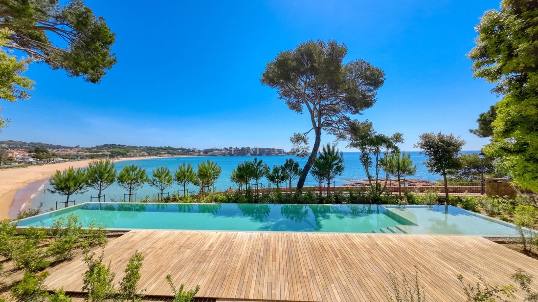 Apartment in Sant Feliu de Guixols, Catalonia, Spain 3 - 18338949