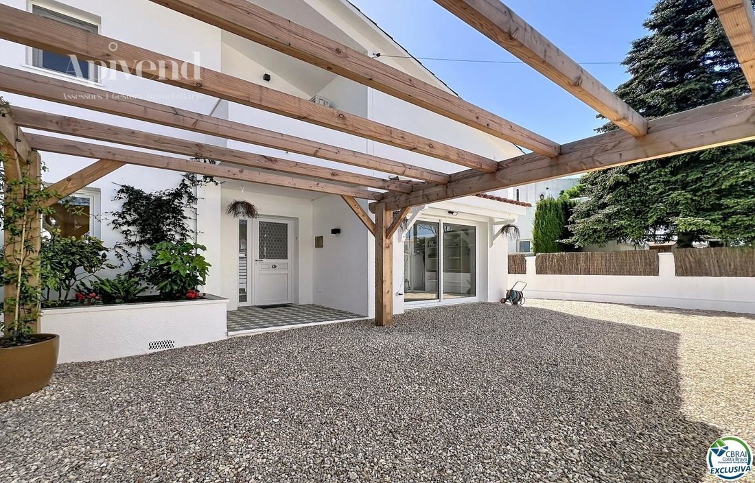 House in Empuriabrava, Catalonia, Spain 4 - 18335945