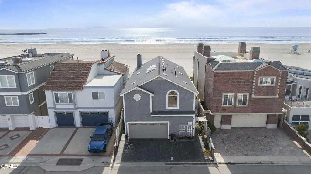 House in Oxnard, California, United States 1 - 18336354