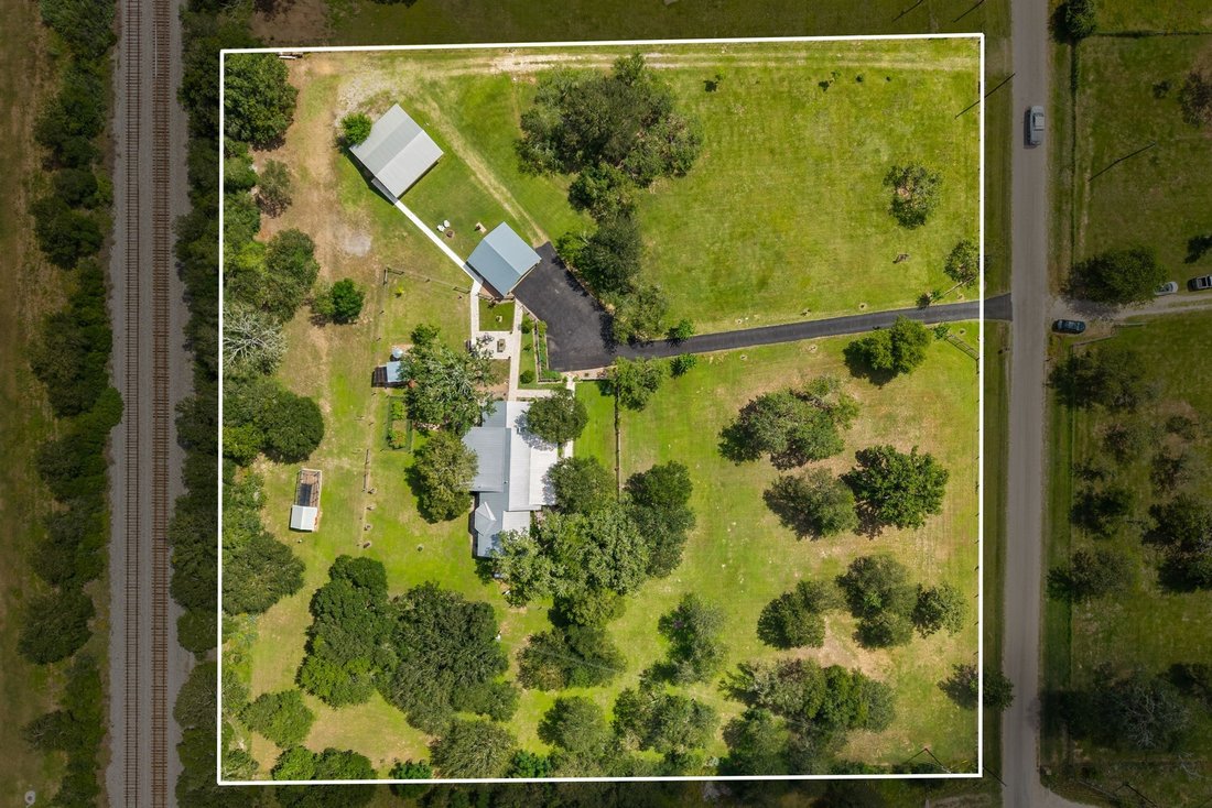 Casa a Bastrop, Texas, Stati Uniti 4 - 18337187