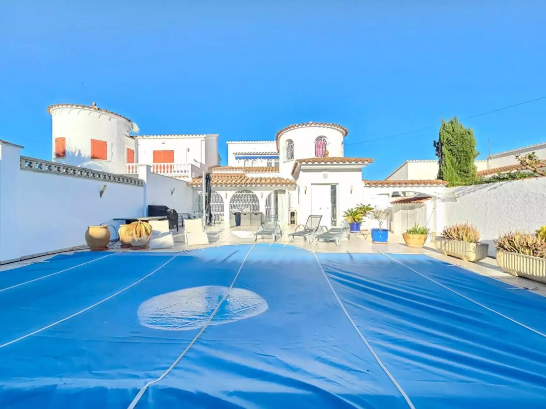 House in Empuriabrava, Catalonia, Spain 2 - 18337585
