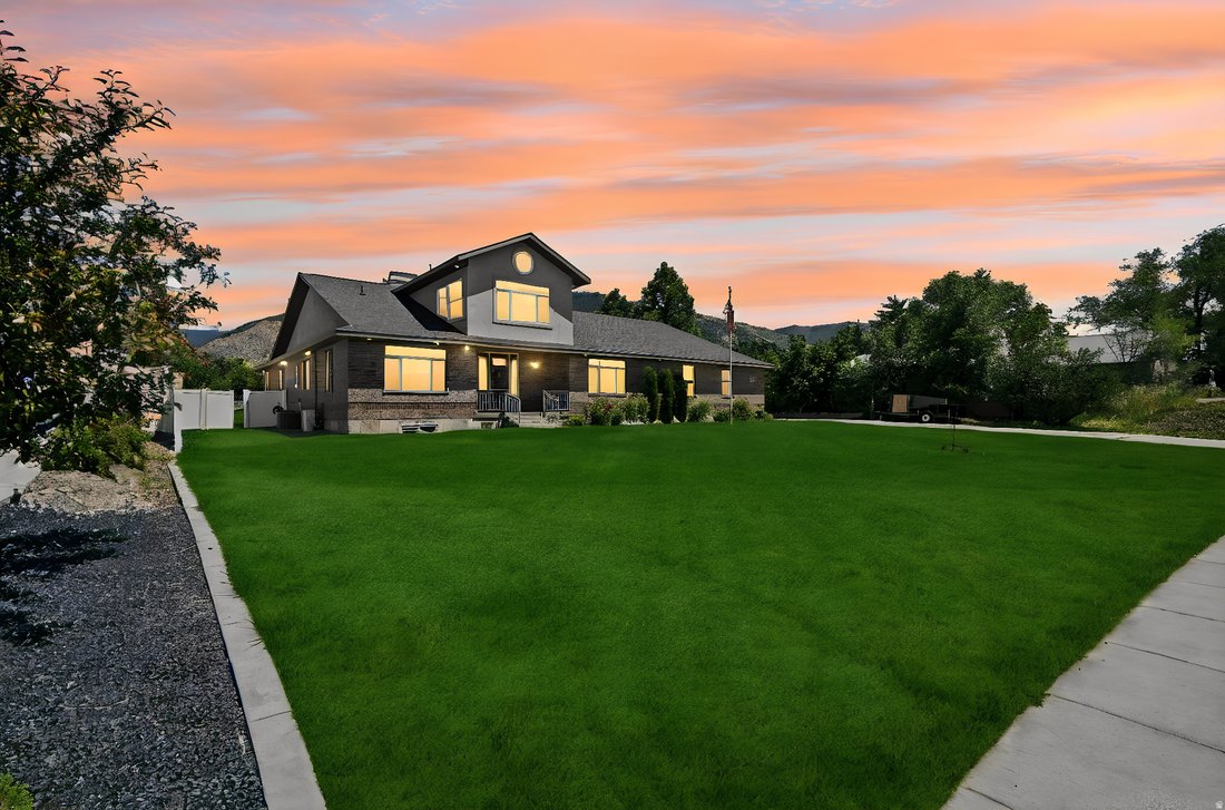 House in Providence, Utah, United States 1 - 18339971