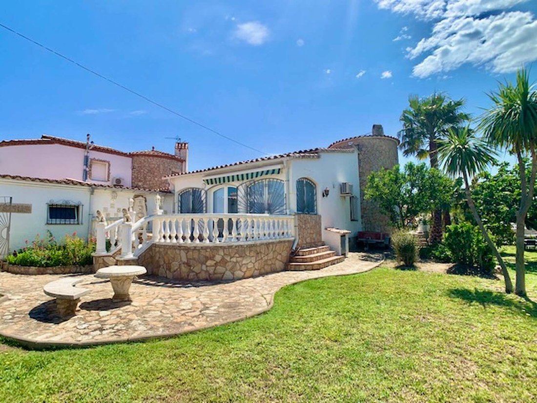 House in Empuriabrava, Catalonia, Spain 4 - 18336963