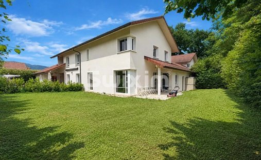 Haus in Prévessin-Moëns, Auvergne-Rhone-Alpen, Frankreich 1