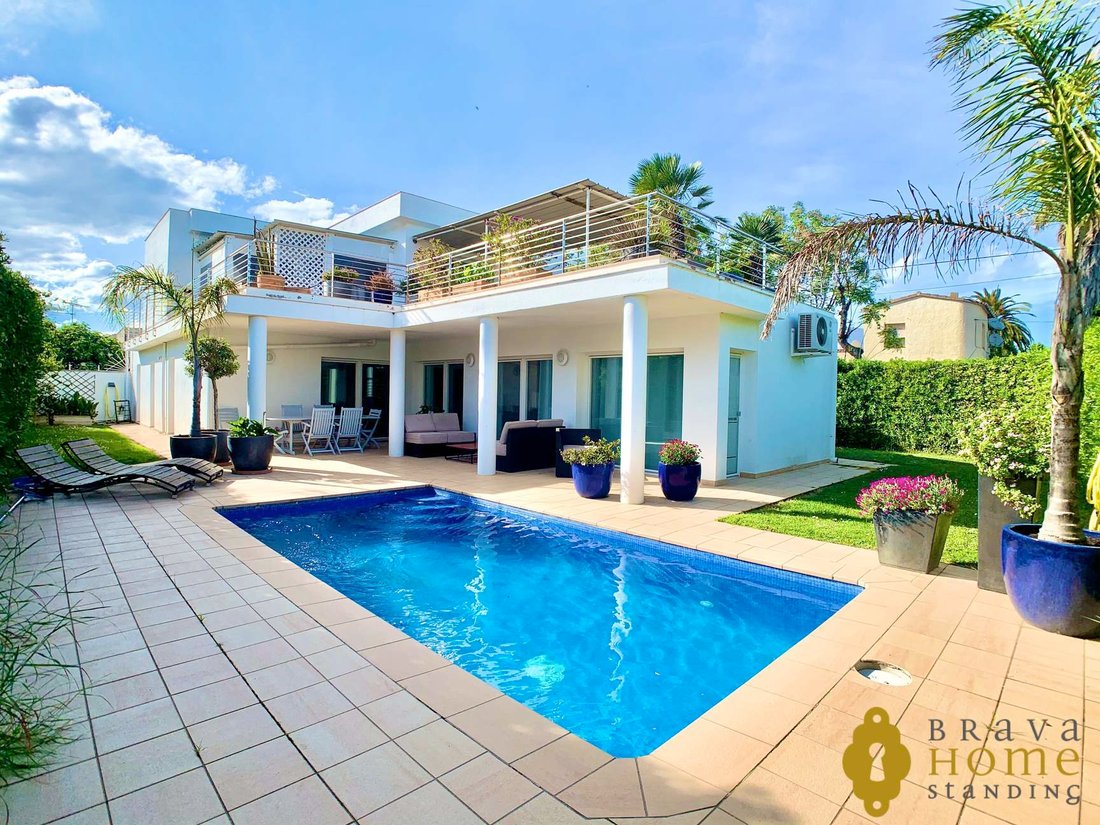 House in Empuriabrava, Catalonia, Spain 1 - 18336091