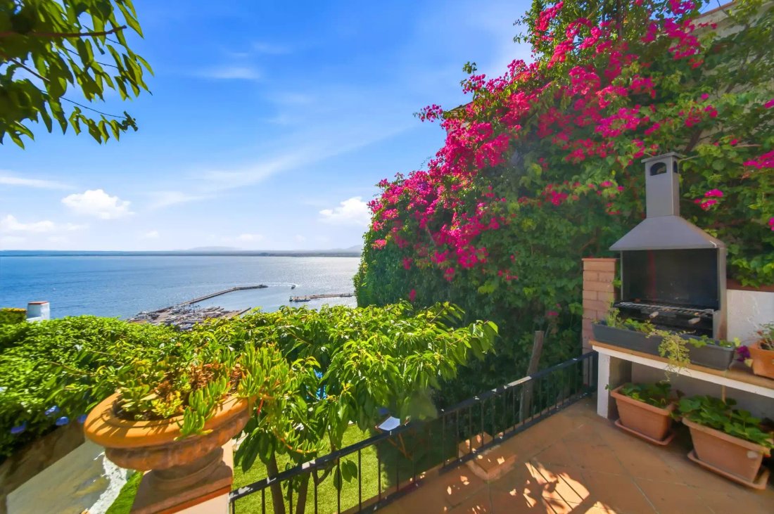 Villa in Roses, Catalonia, Spain 4 - 18335694