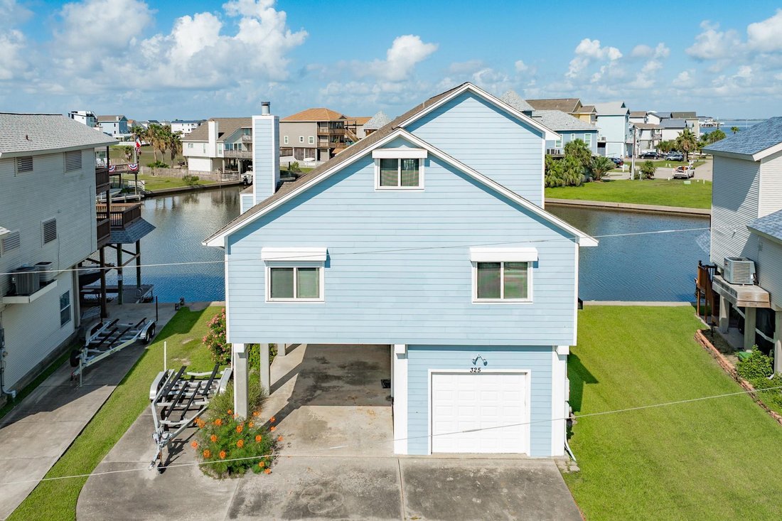 House in Galveston, Texas, United States 2 - 18336312