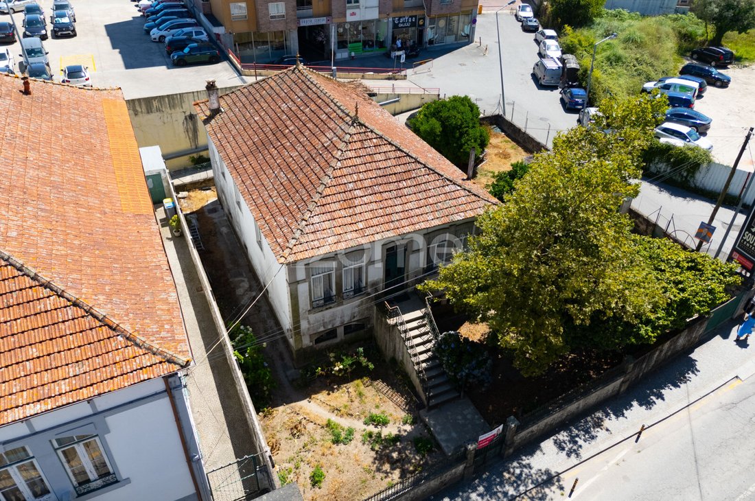 House in Gondomar (Sao Cosme), Valbom e Jovim, Porto District, Portugal 2 - 18341318
