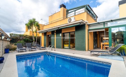 Maison à L'Escala, Catalogne, Espagne 1