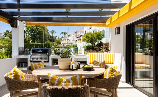 Appartamento a Marbella, Andalusia, Spagna 1