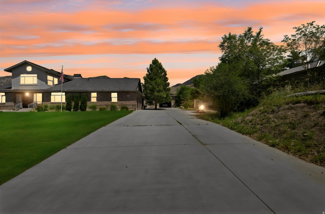 House in Providence, Utah, United States 3 - 18339971