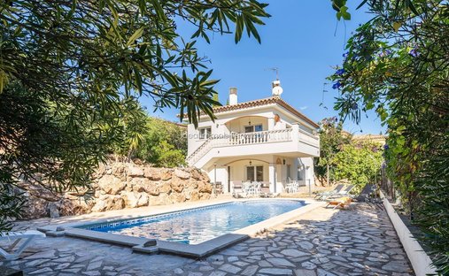 Villa in l'Escala, Catalonia, Spain 1