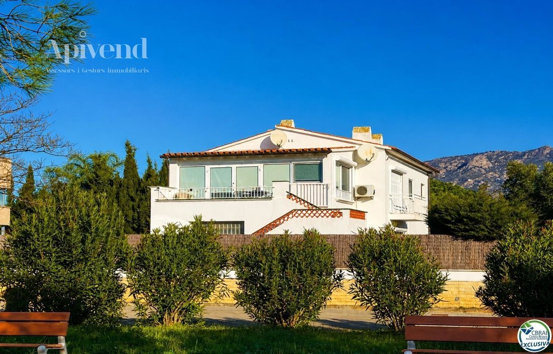 House in Roses, Catalonia, Spain 2 - 18335879
