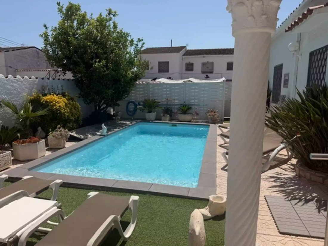 Villa in Empuriabrava, Catalonia, Spain 2 - 18336235