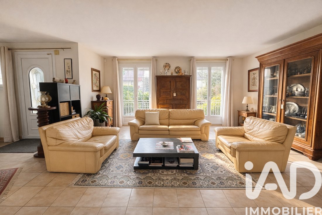 House in Centre Ville, Croissy-sur-Seine, France 2 - 17746320