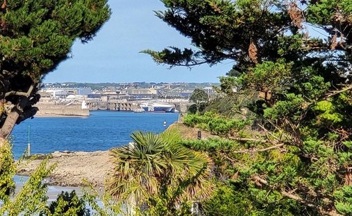 House in Gare-La Saudrais-La Vicomte, Dinard, France 1
