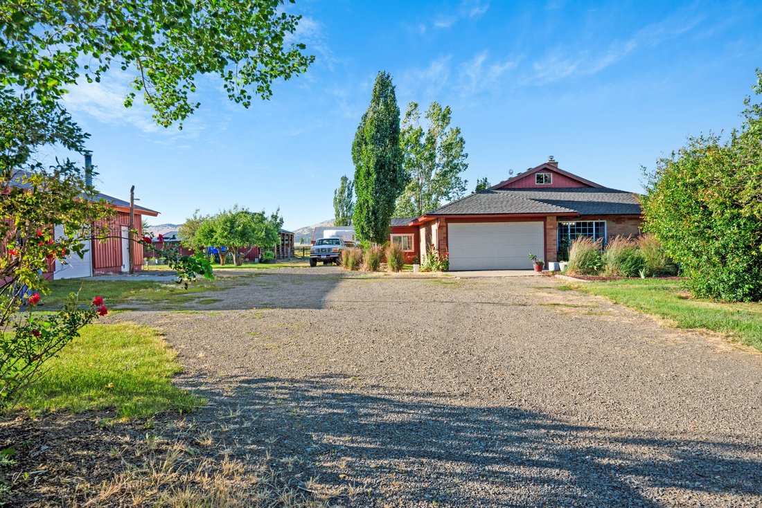 House in Klamath Falls, Oregon, United States 1 - 18339091