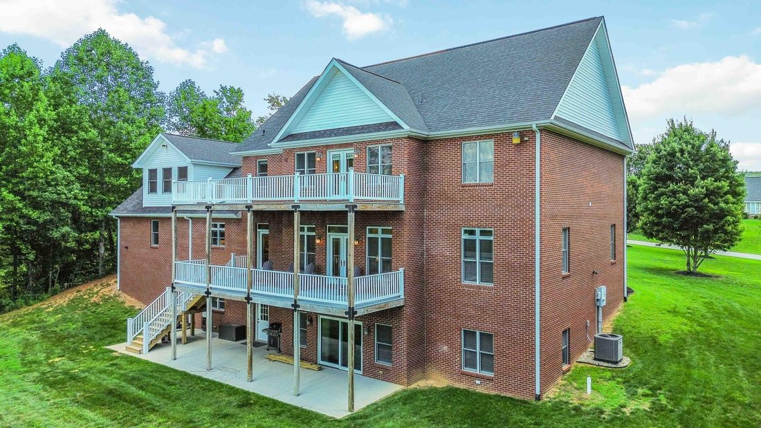 House in Monticello, Kentucky, United States 4 - 18342262