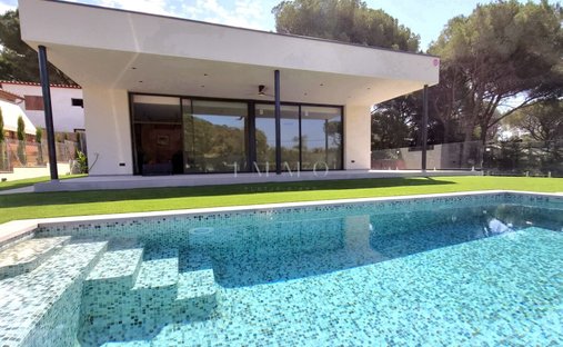 House in Calonge i Sant Antoni, Catalonia, Spain 1