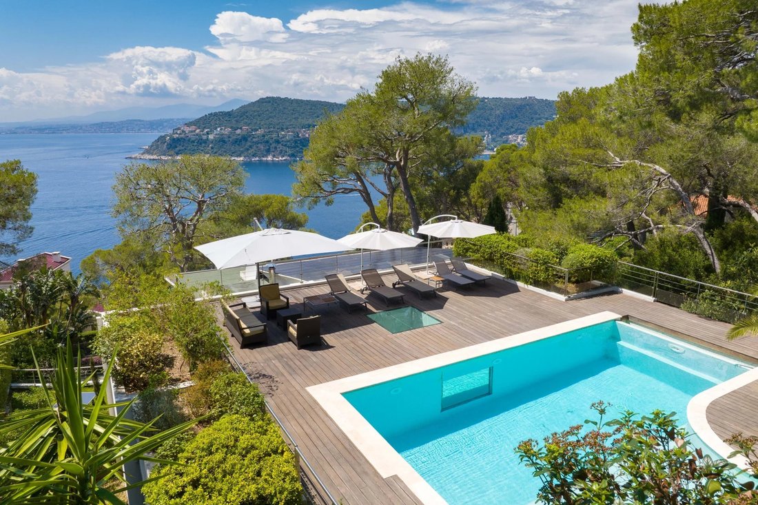 Villa in Saint-Jean-Cap-Ferrat, Provence-Alpes-Côte d'Azur, France 2 - 18336762