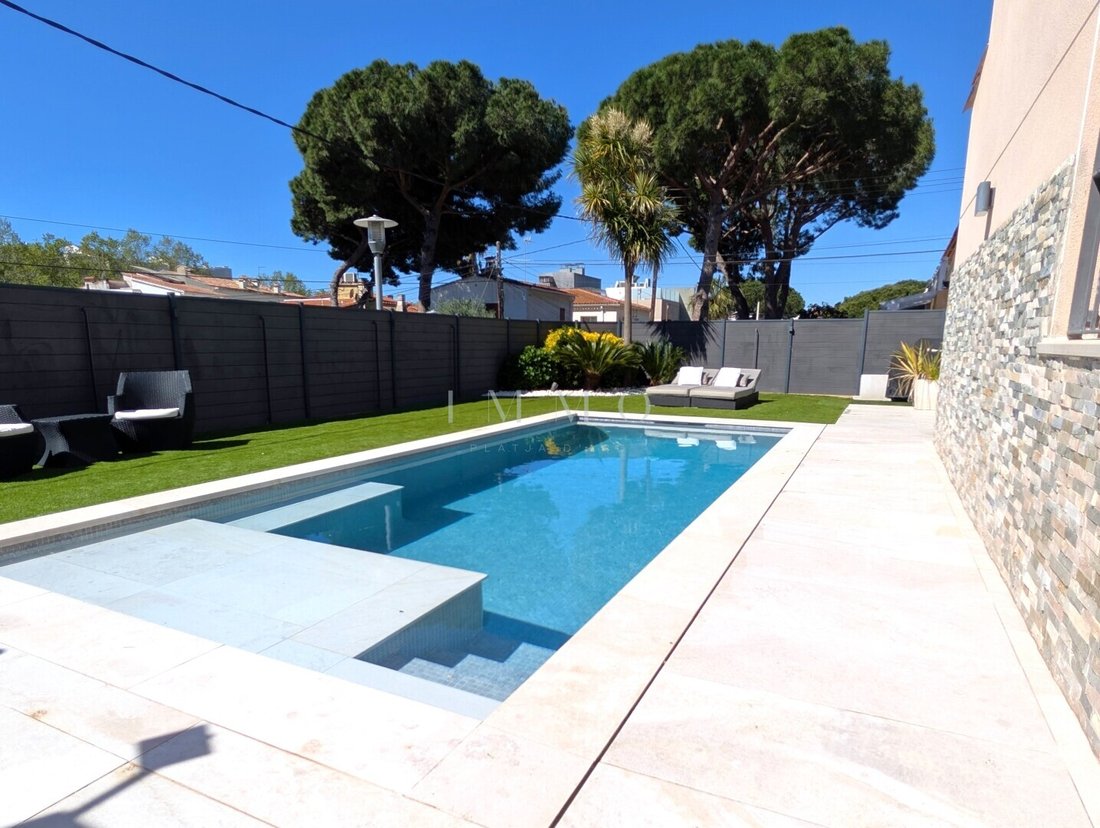 Townhouse in Platja d'Aro, Catalonia, Spain 2 - 18335200