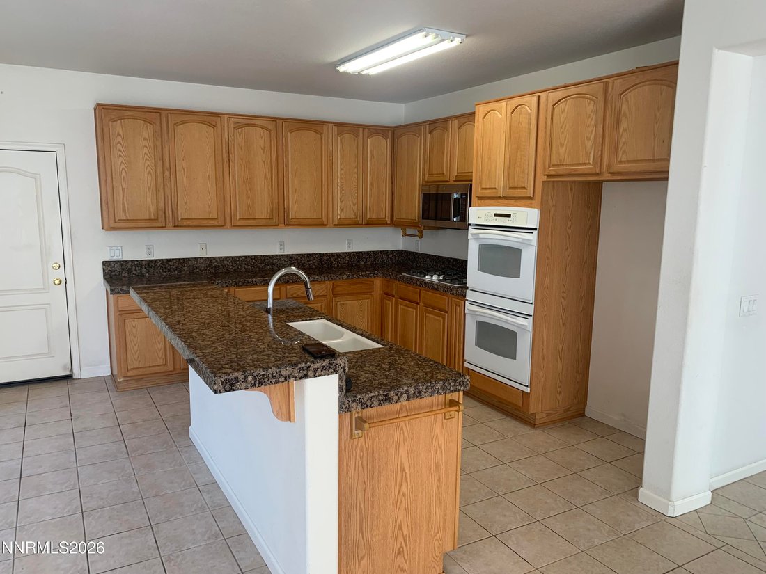 House in Reno, Nevada, United States 3 - 18339642