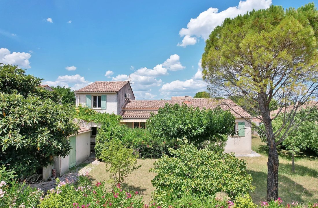Villa in Uzès, Okzitanien, Frankreich 1 - 18336955