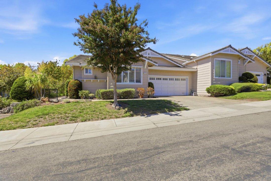 Condo in San Jose, California, United States 1 - 18340136