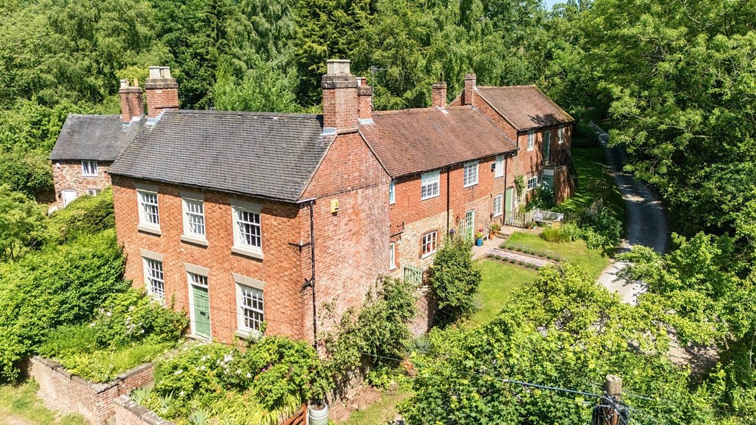House in Ticknall (Parish), Ticknall, England 1 - 14425068