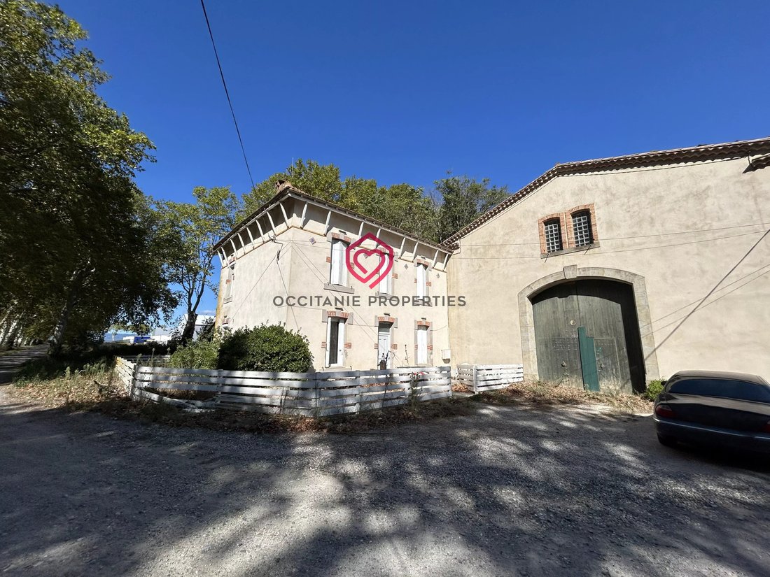 Estate in Carcassonne, Occitania, France 4 - 18337221