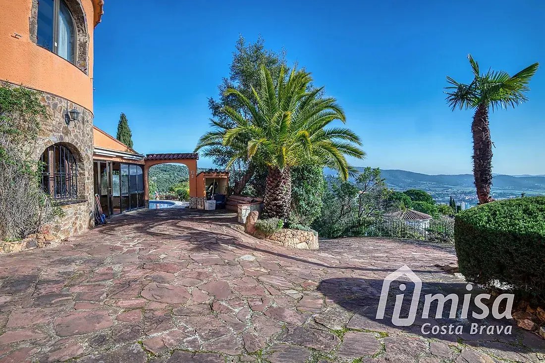 Villa in Calonge i Sant Antoni, Catalonia, Spain 3 - 18335653